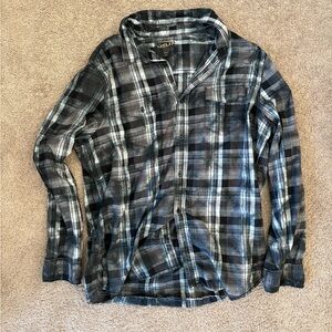 Helix Men's Gray and Black Plaid Shirt